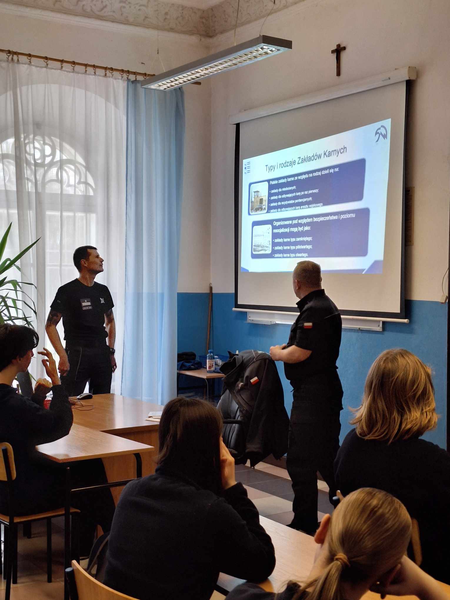 428148340 832168088922120 8075368234225972665 n