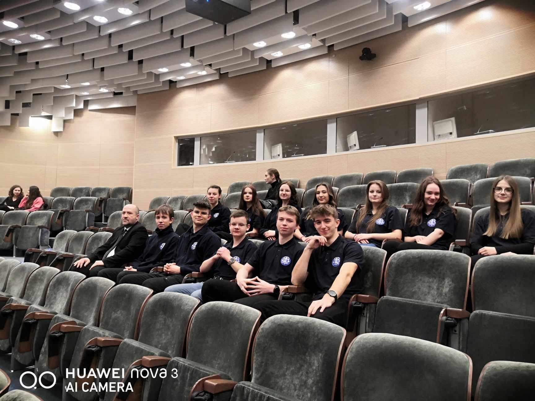 428666174 839469604858635 5320185163998335786 n